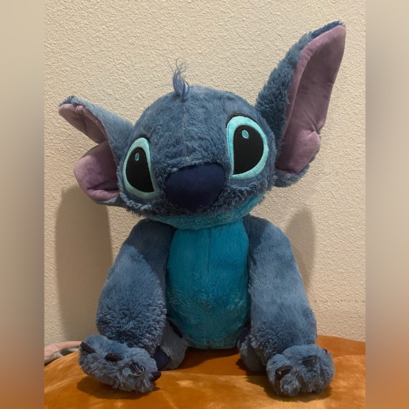 stitch Disney plushie M/L - Picture 4 of 4
